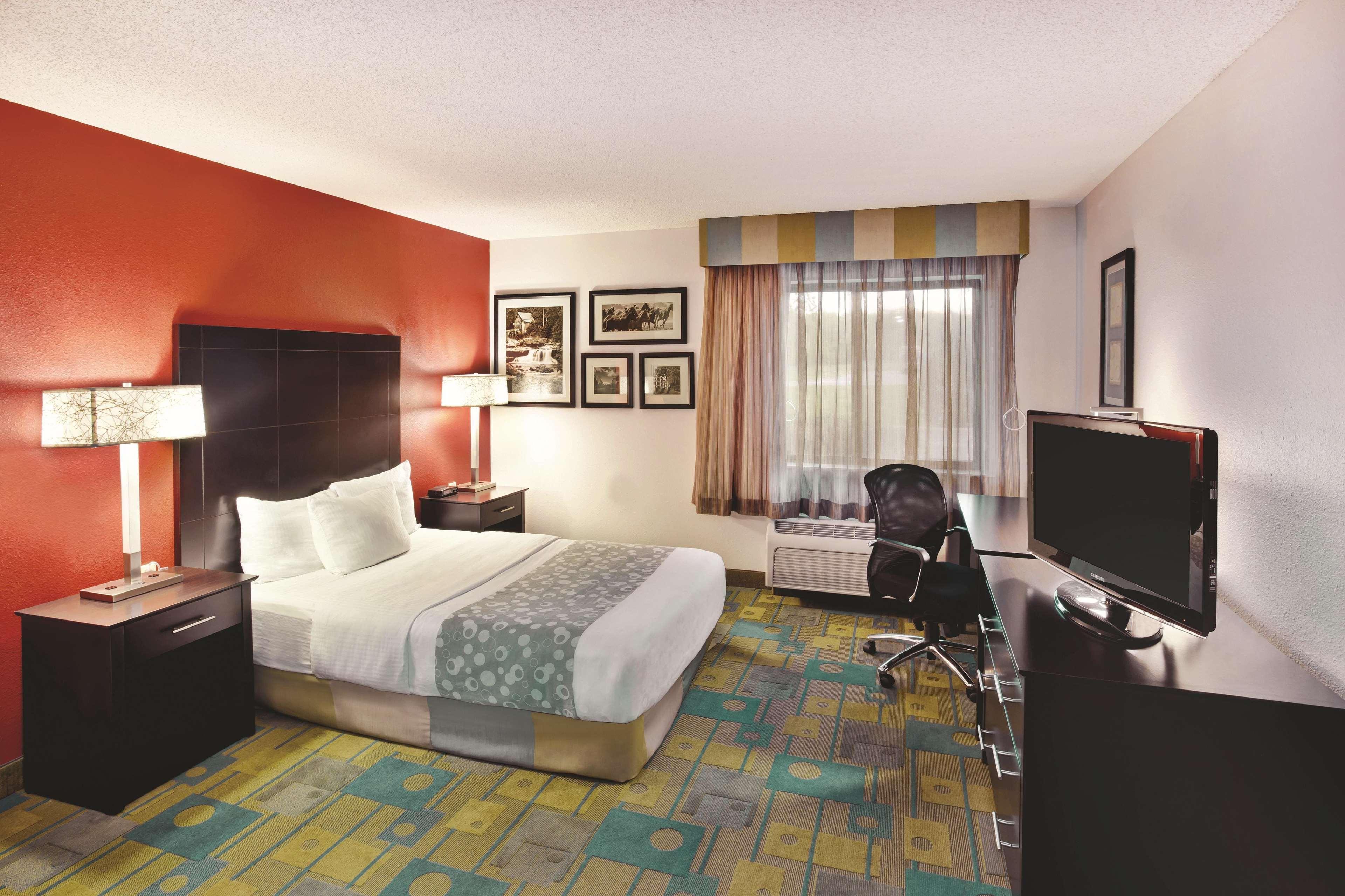 La Quinta By Wyndham Mansfield Oh Hotell Eksteriør bilde