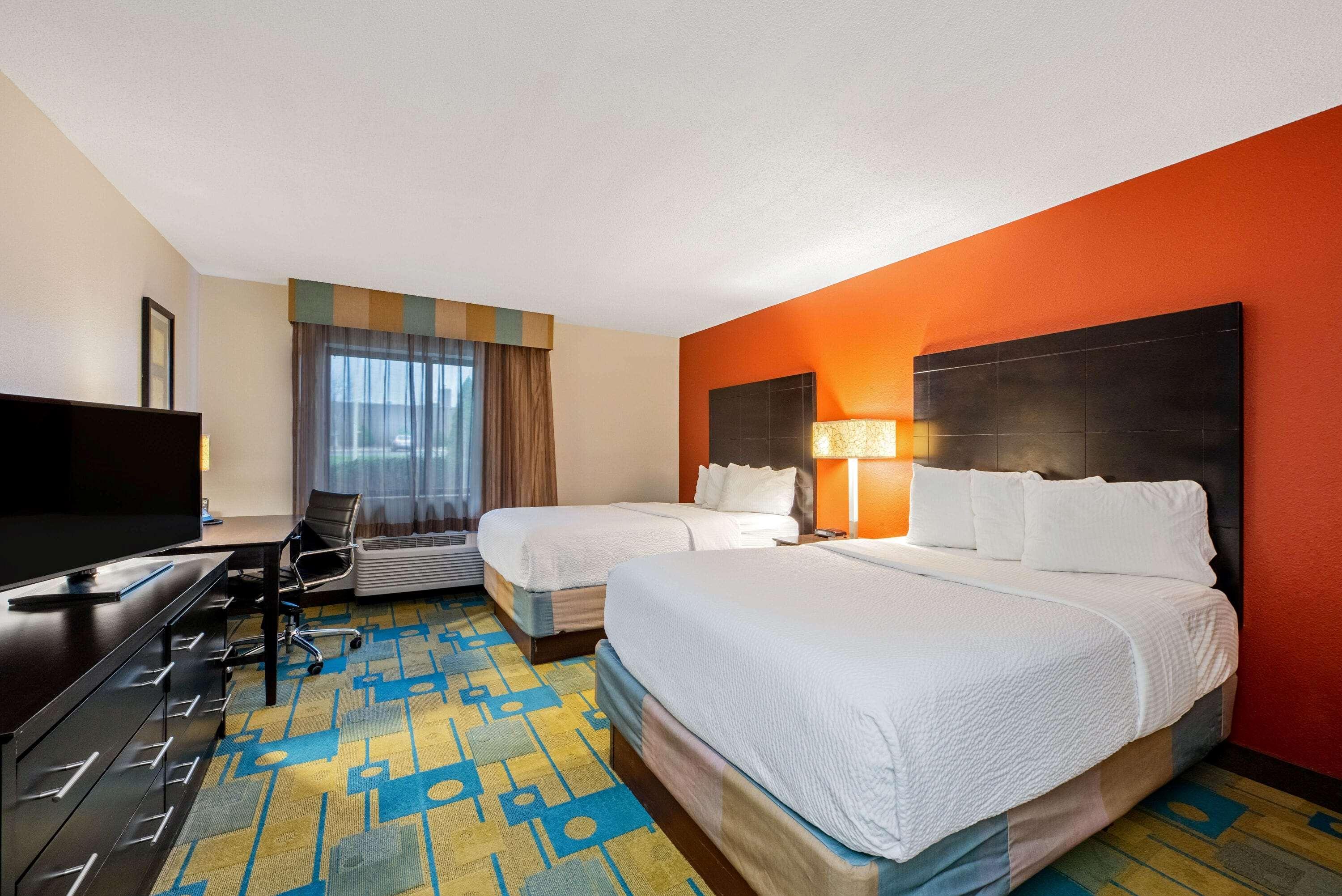 La Quinta By Wyndham Mansfield Oh Hotell Eksteriør bilde