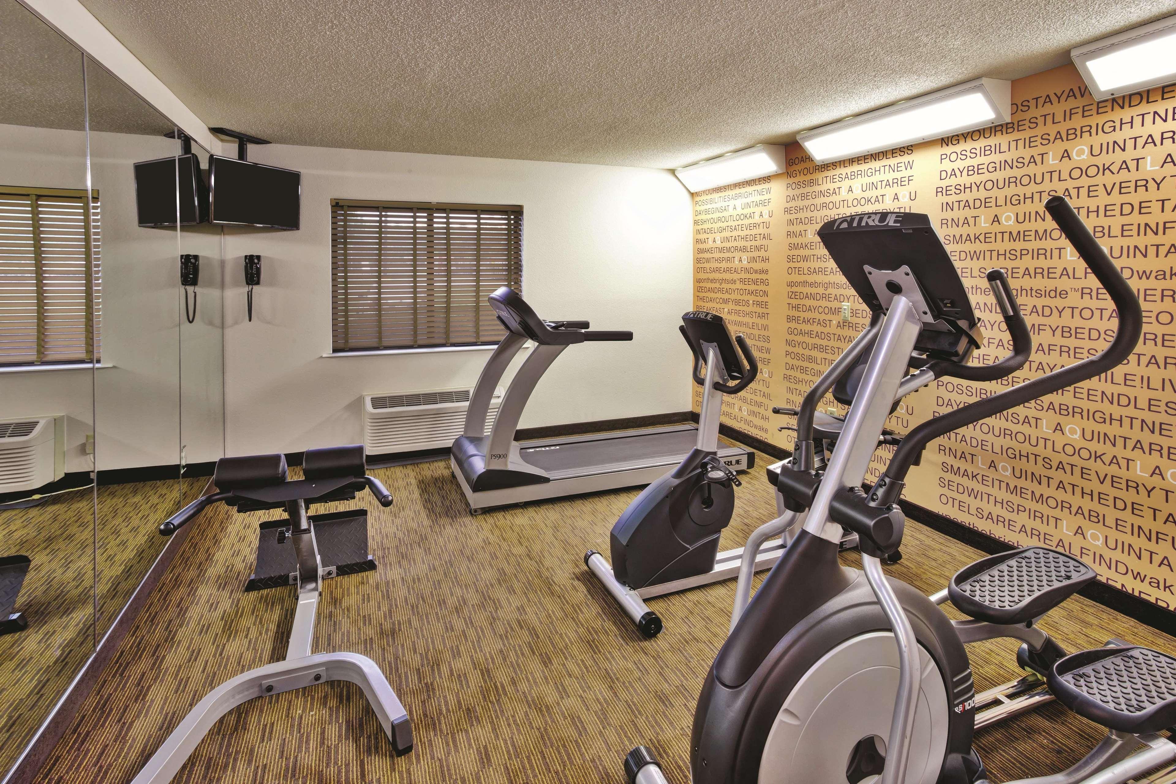 La Quinta By Wyndham Mansfield Oh Hotell Eksteriør bilde