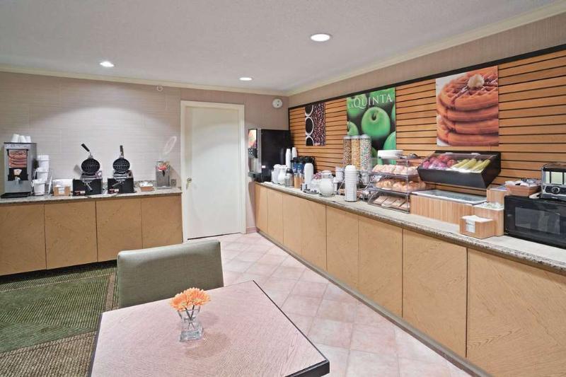 La Quinta By Wyndham Mansfield Oh Hotell Eksteriør bilde